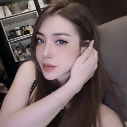 Tác giả Phùng Trâm Anh xn88 hiphop - Nữ CEO tài ba